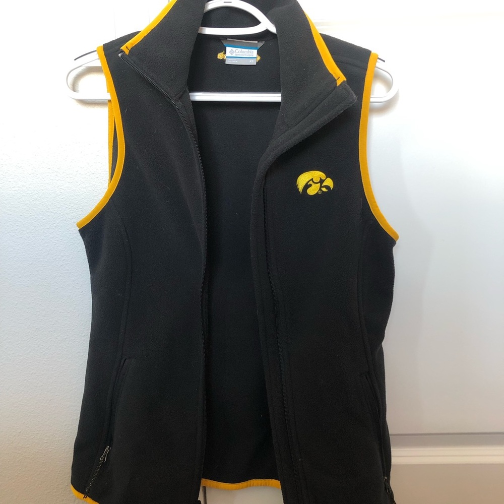 Iowa Hawkeyes Columbia Vest